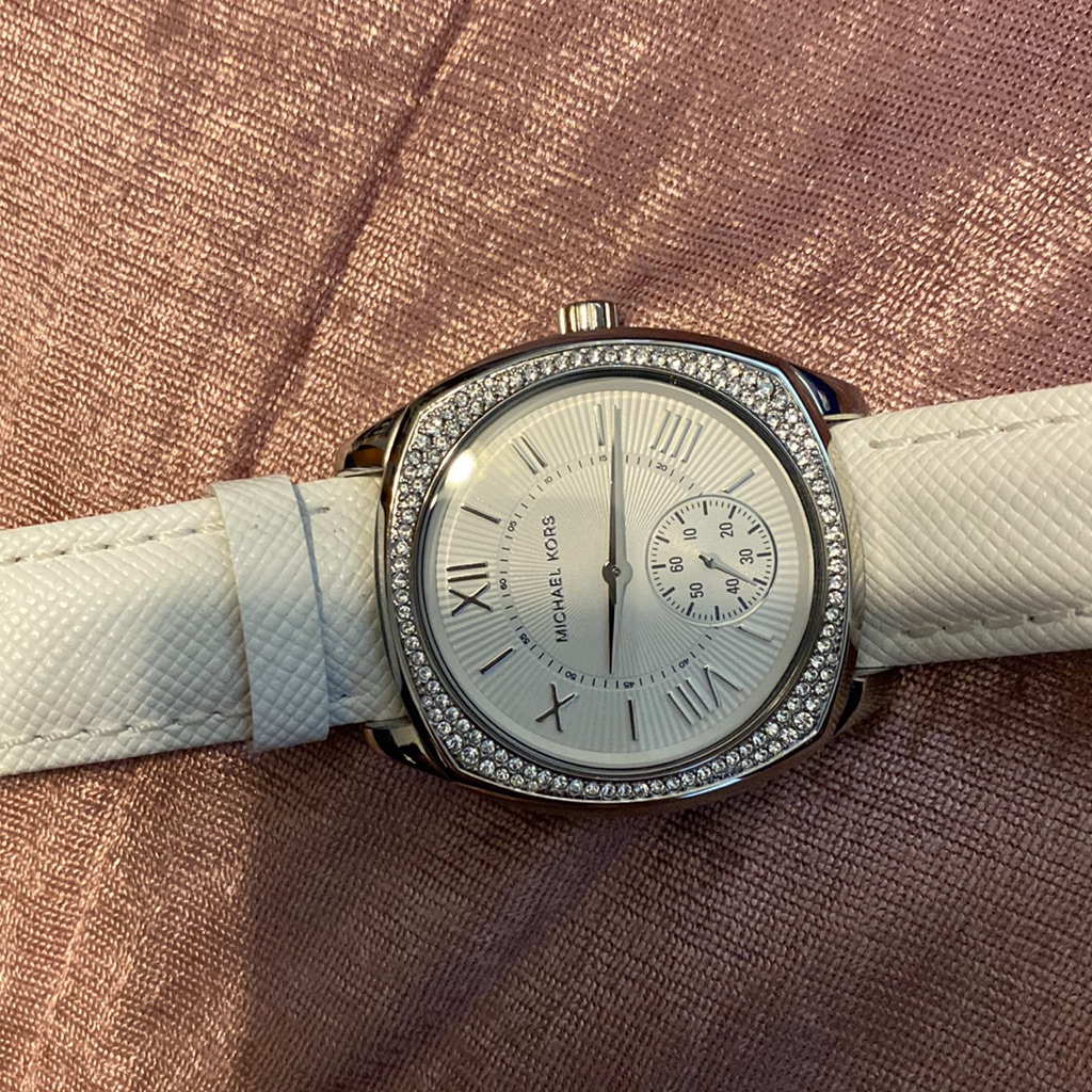 Michael Kors White Watch 100$